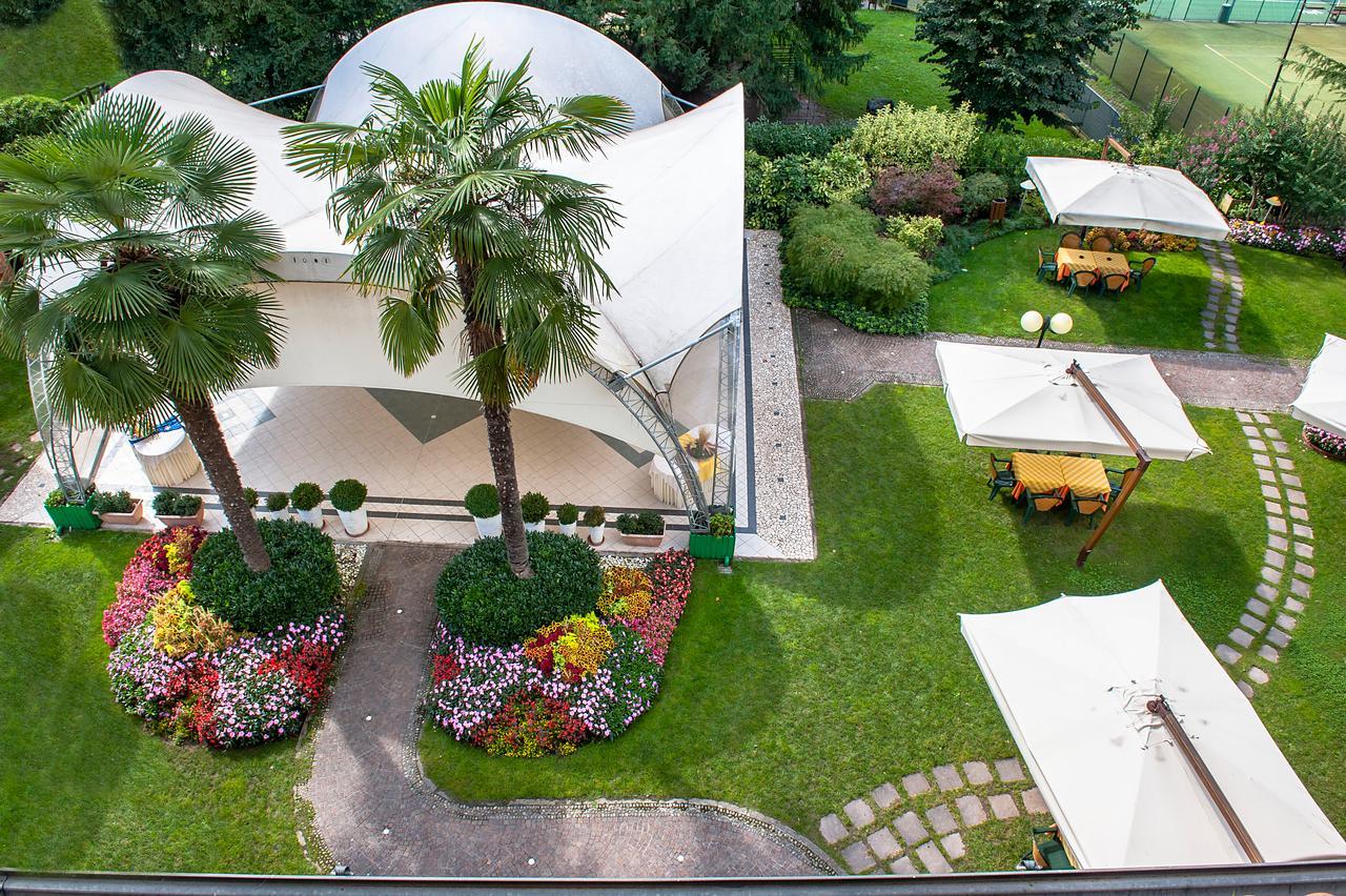 Hotel 2 Magnolie Piancogno Buitenkant foto